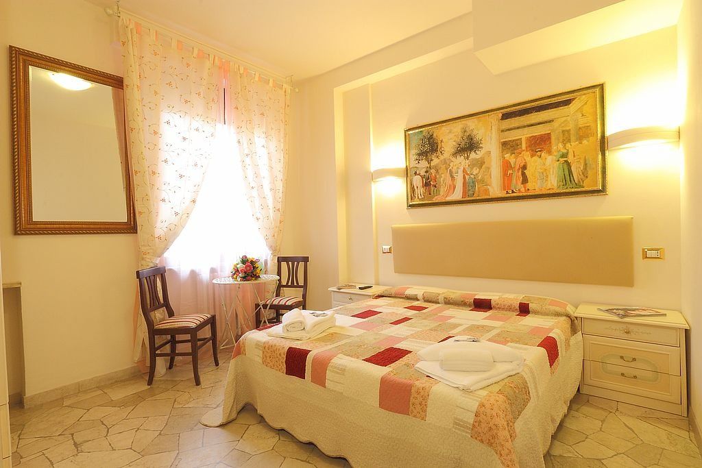 Monna Clara 2* Florencia